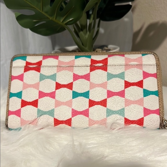 Kate Spade Red and Pink Wallet with Bow Design - Picture 5 of 9